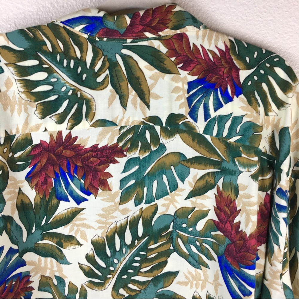 Men's Hawaiian Shirt, Size 3XL, Tropical Graphics, Made in Hawaii by Hilo Hattie - Picture 4 of 10